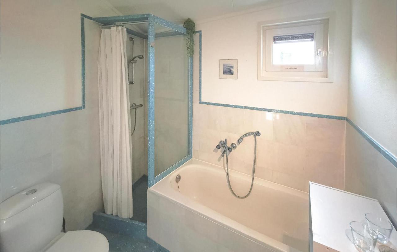2 Bedroom Gorgeous Home In Lemmer Bagian luar foto