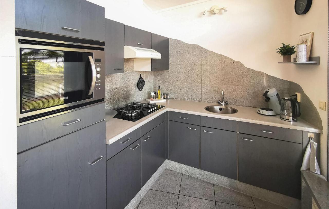 2 Bedroom Gorgeous Home In Lemmer Bagian luar foto