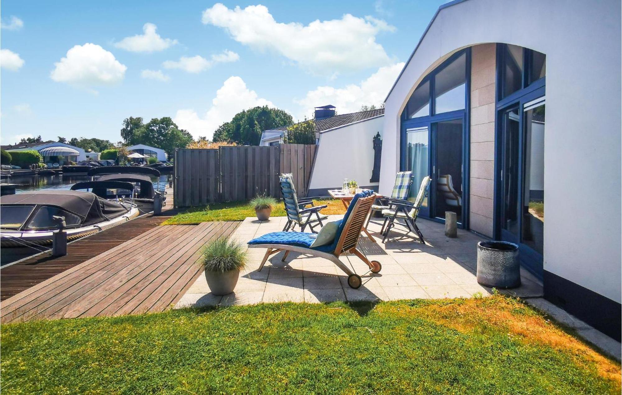 2 Bedroom Gorgeous Home In Lemmer Bagian luar foto