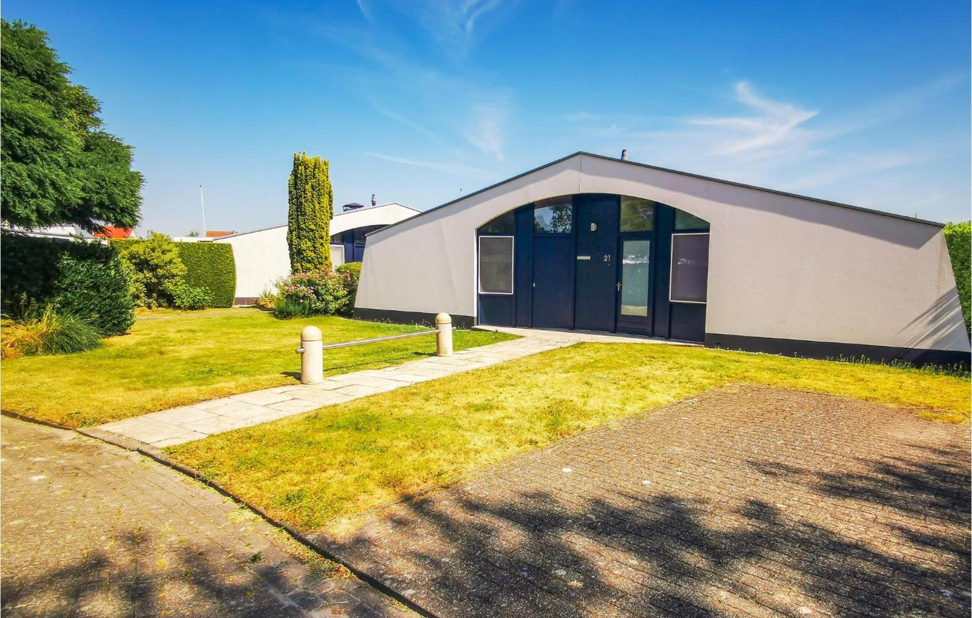 2 Bedroom Gorgeous Home In Lemmer Bagian luar foto